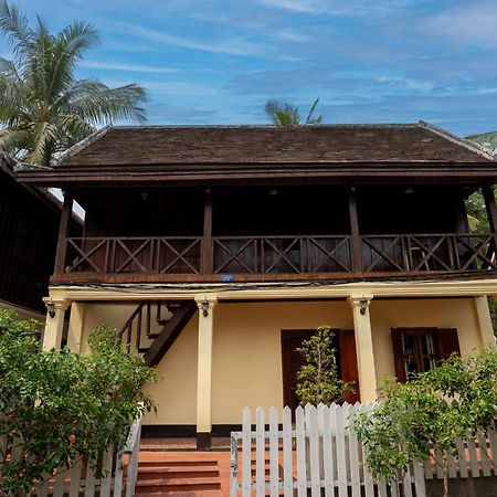 Villa Mira Heritage Luang Prabang Bagian luar foto